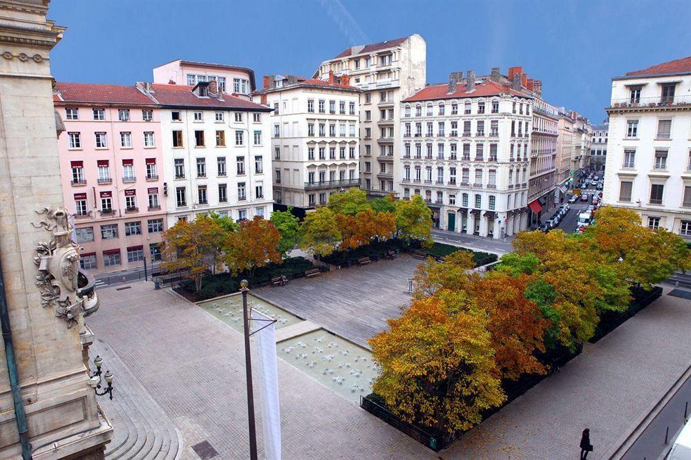 Hotel Des Artistes Lyon Exterior photo